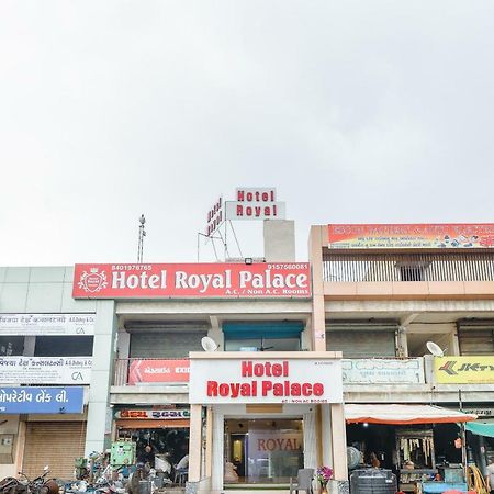 Naroda Oyo 47110 Hotel Royal Palace المظهر الخارجي الصورة